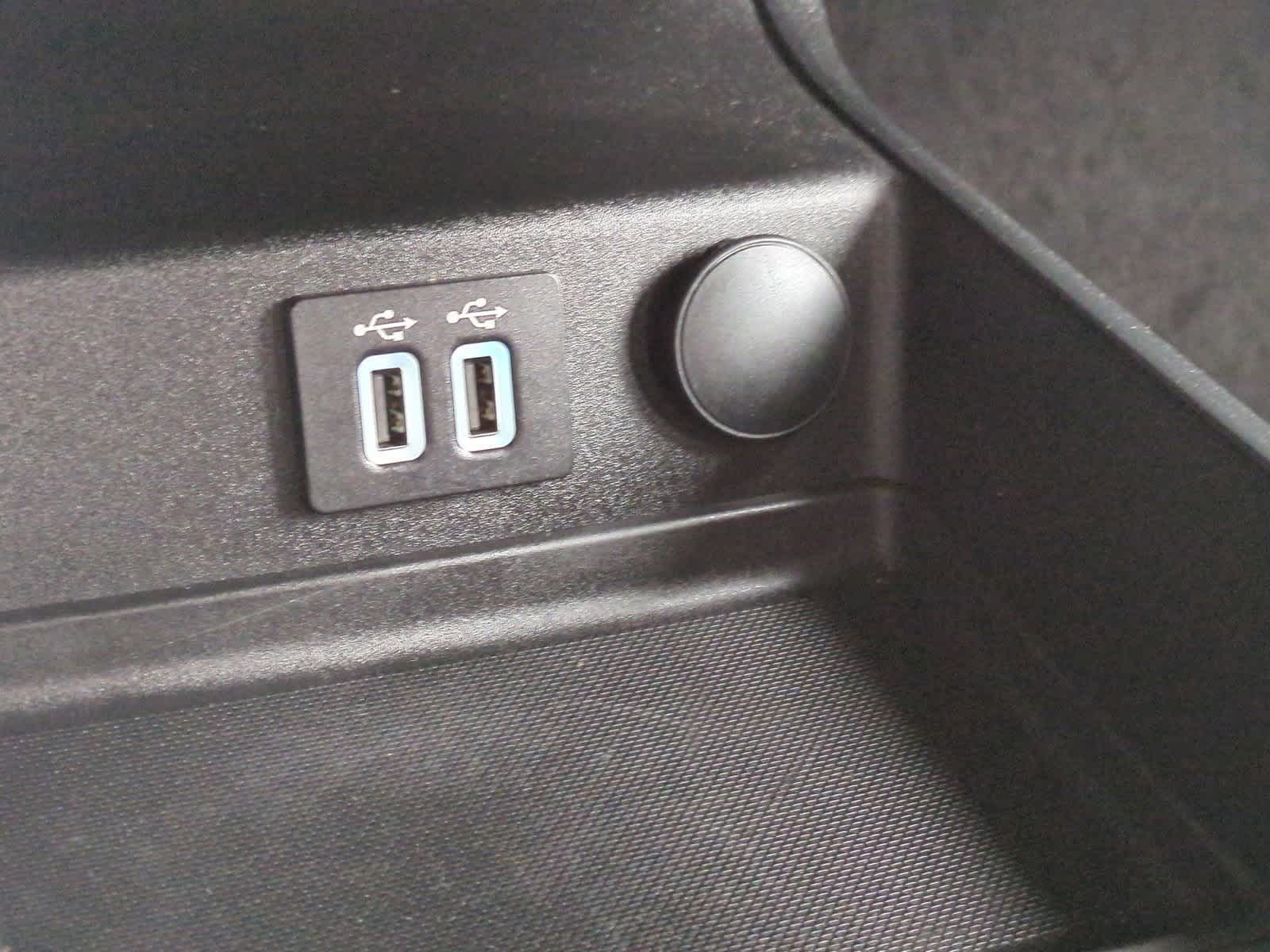 Thumbnail: 2020 Ford Fusion - 30