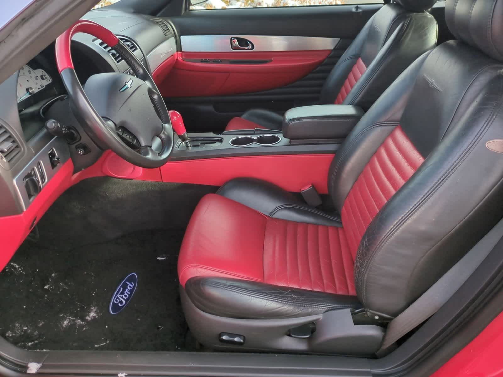 Thumbnail: 2002 Ford Thunderbird - 16