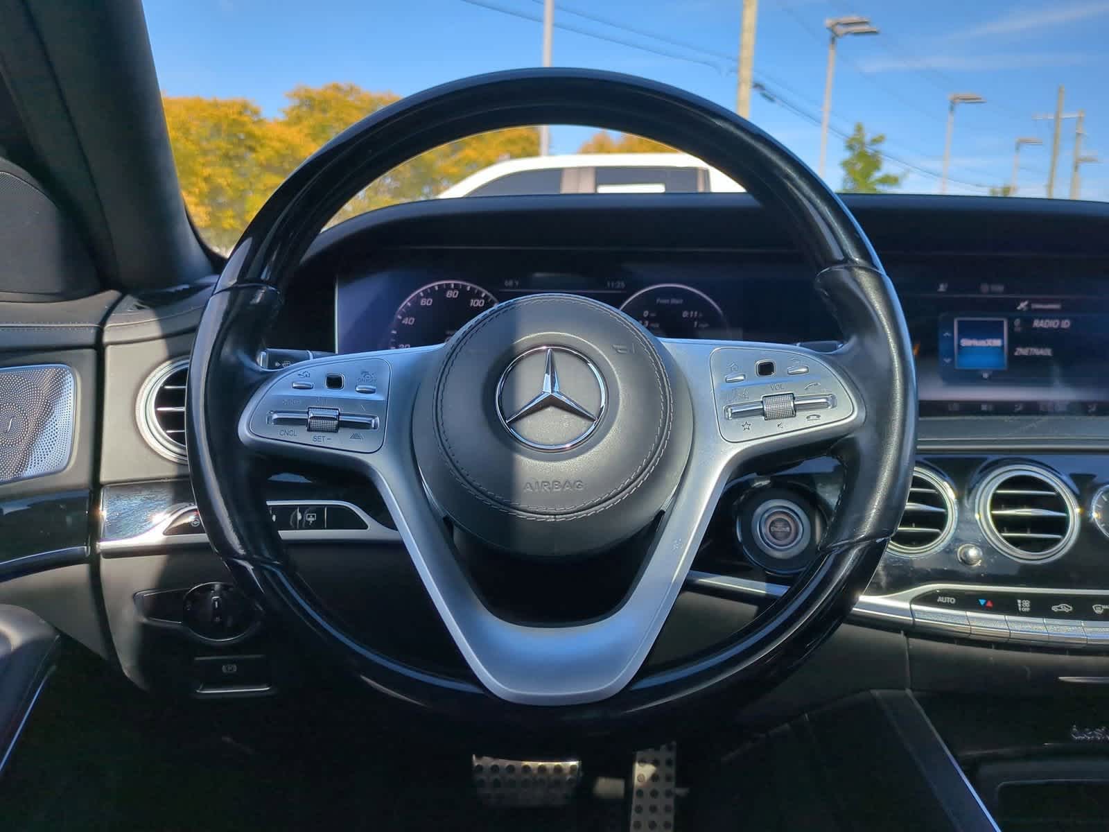 Thumbnail: 2019 Mercedes-Benz S-Class - 24