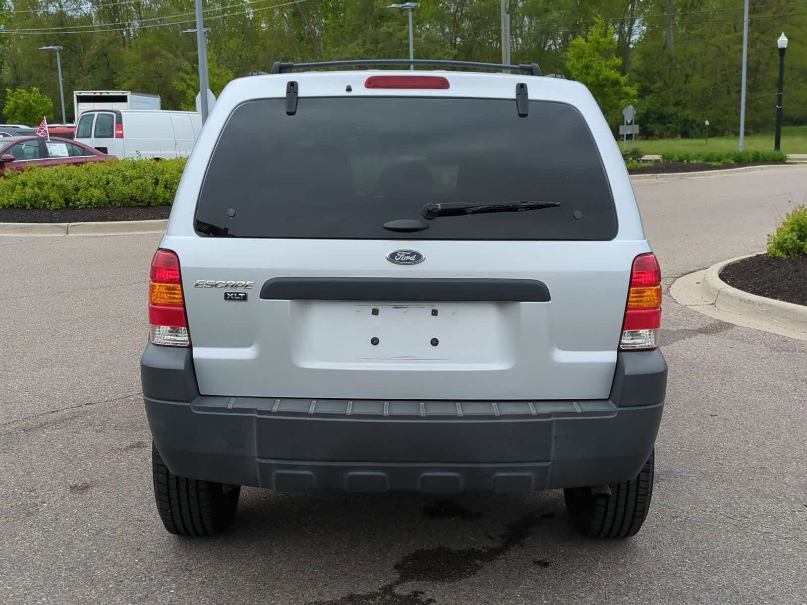 Thumbnail: 2005 Ford Escape - 7
