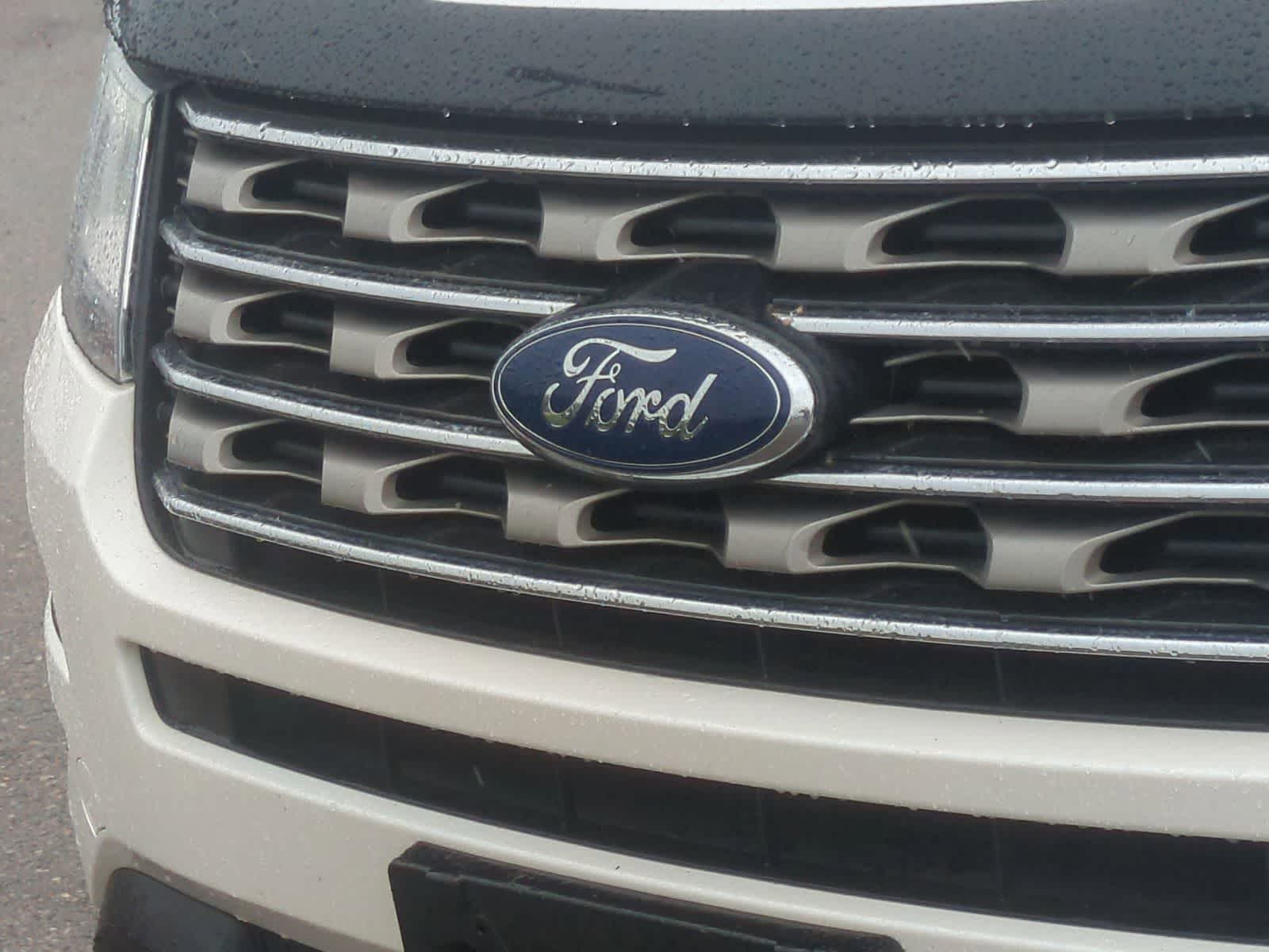 Thumbnail: 2017 Ford Explorer - 12