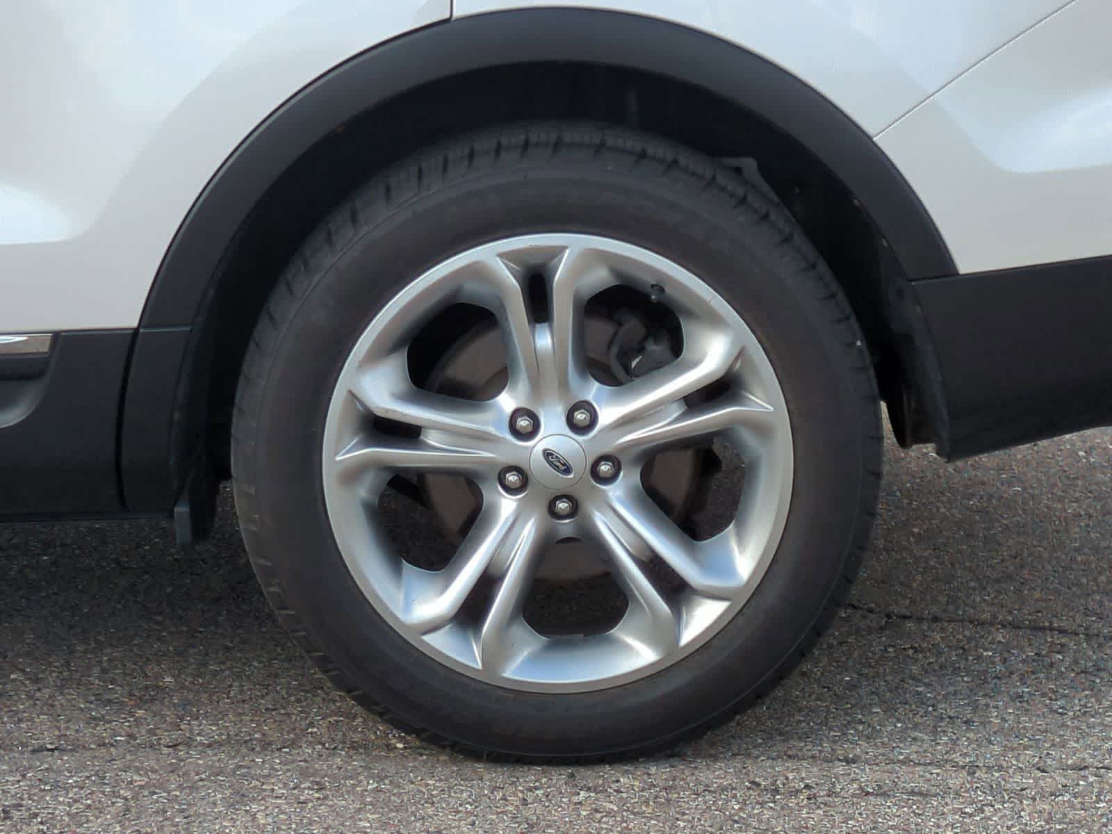 Thumbnail: 2012 Ford Explorer - 14