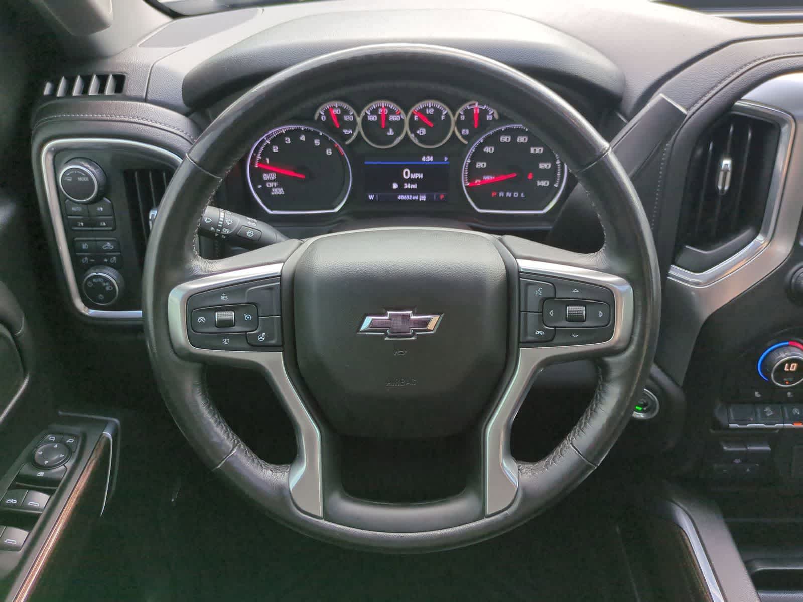 Thumbnail: 2020 Chevrolet Silverado 1500 - 23