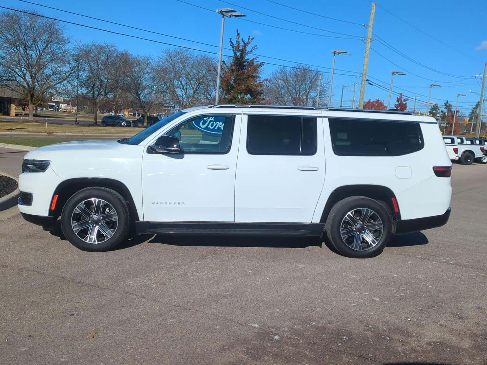 Thumbnail: 2024 Jeep Wagoneer - 5