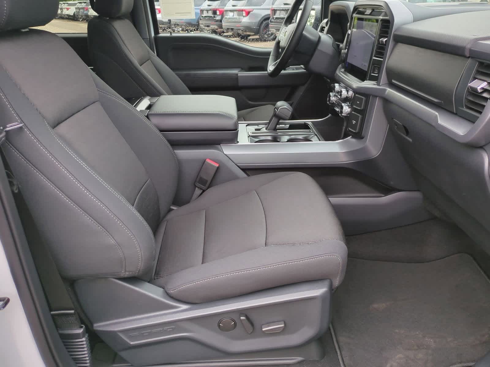 Thumbnail: 2025 Ford F-150 - 21