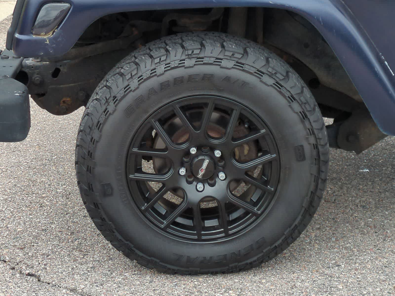 Thumbnail: 2003 Jeep Wrangler - 13