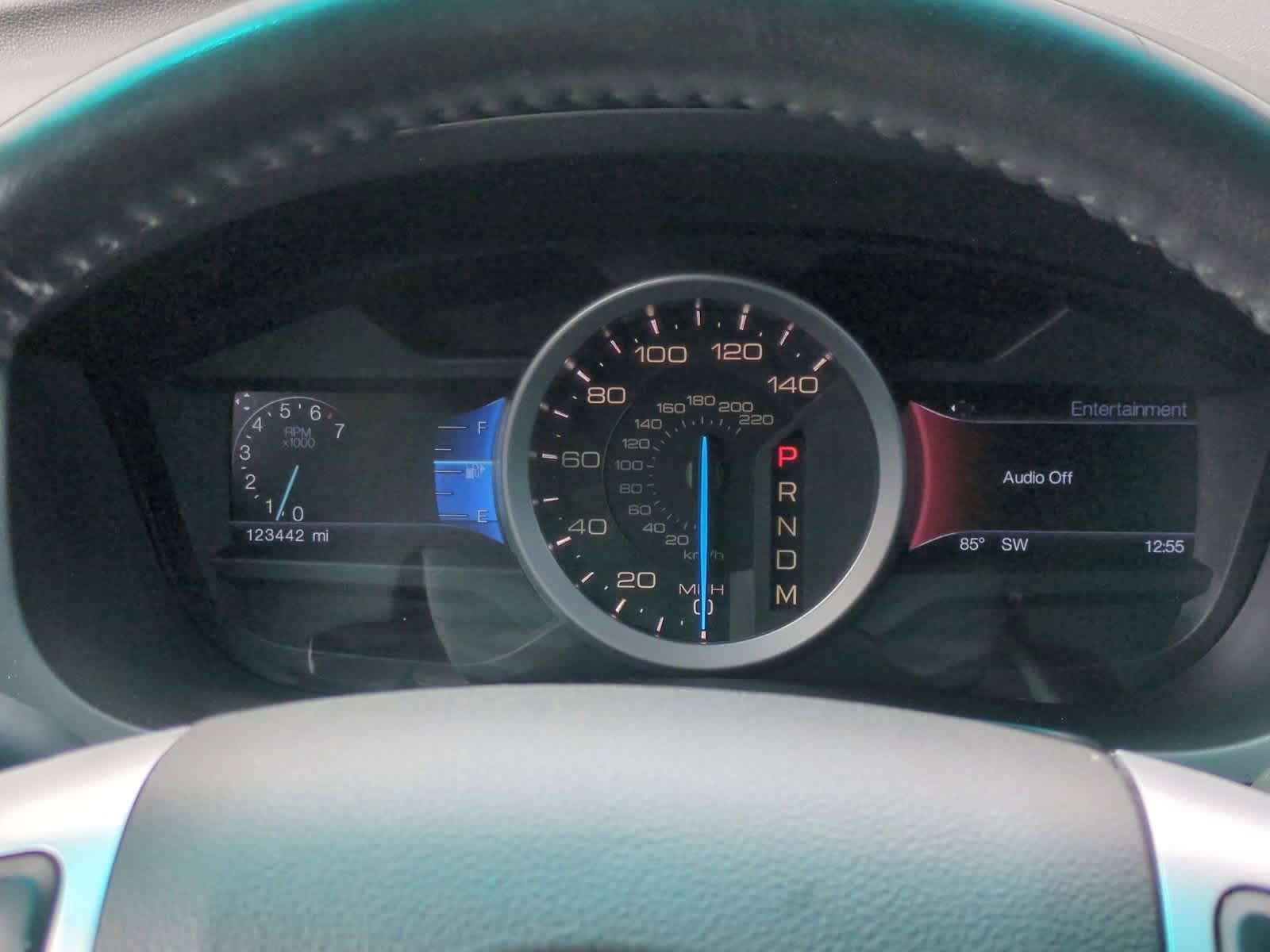 Thumbnail: 2014 Ford Explorer - 31