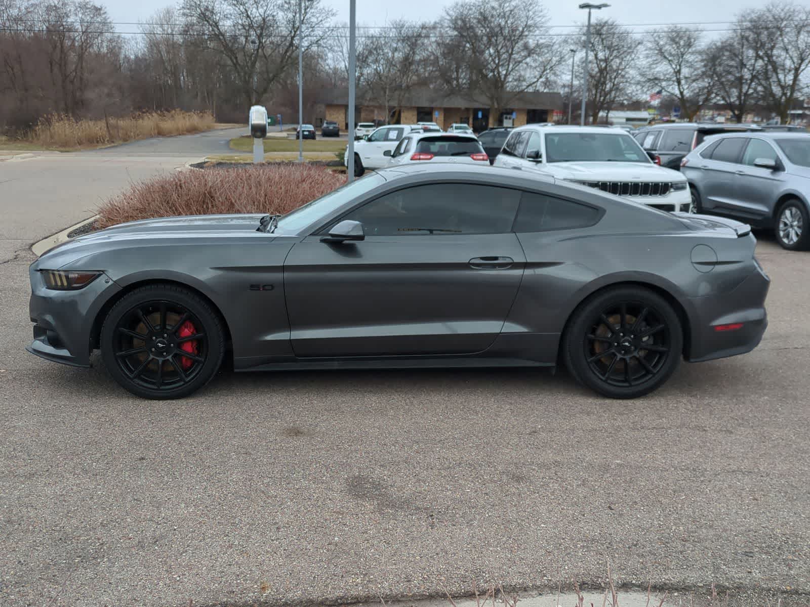 Thumbnail: 2016 Ford Mustang - 5