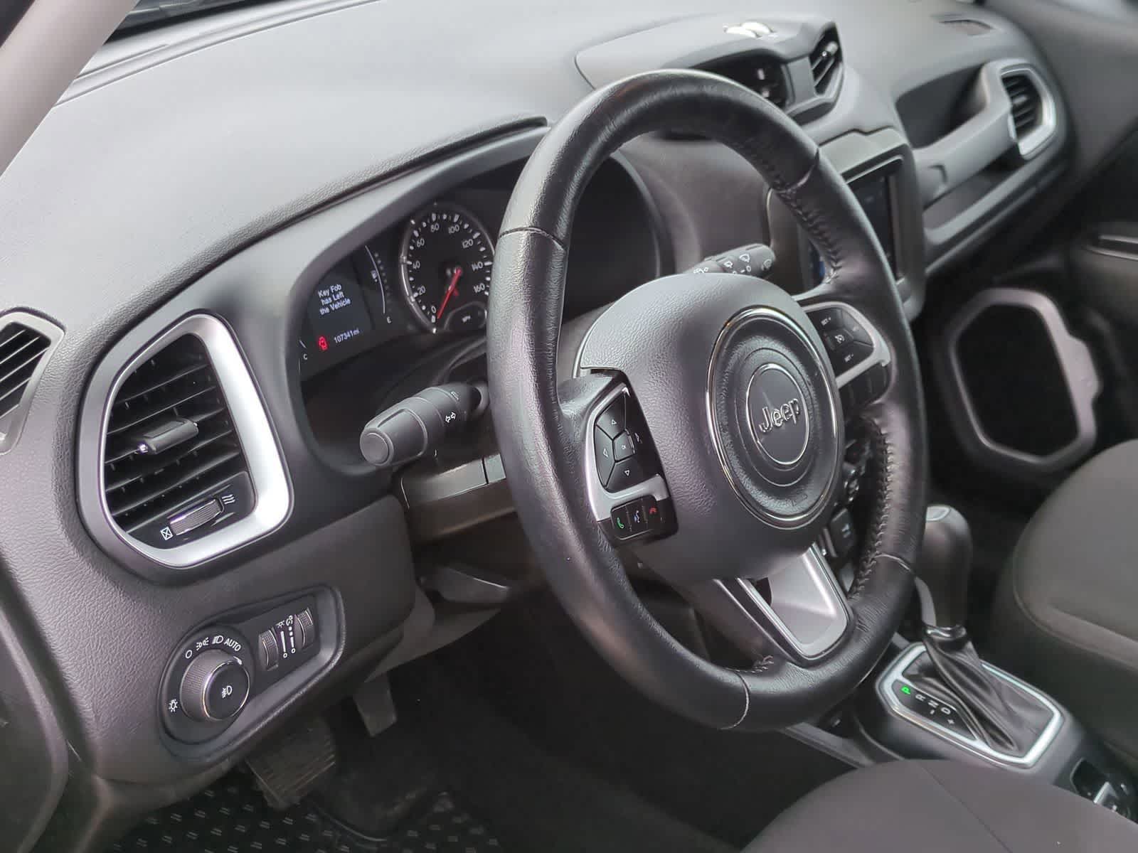 Thumbnail: 2020 Jeep Renegade - 10