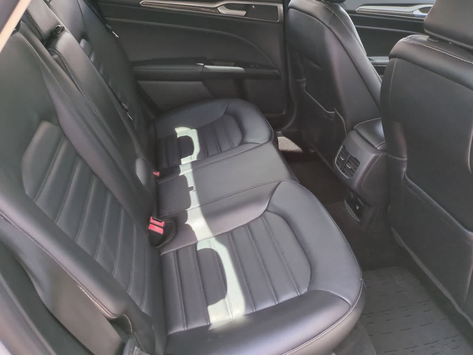 Thumbnail: 2017 Ford Fusion - 20