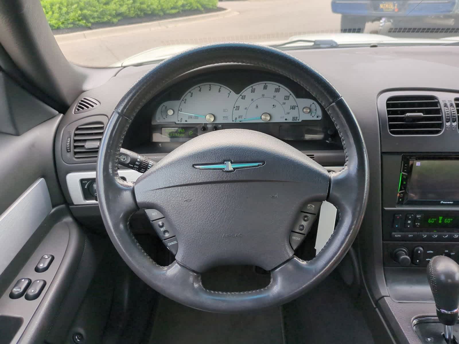 Thumbnail: 2002 Ford Thunderbird - 19