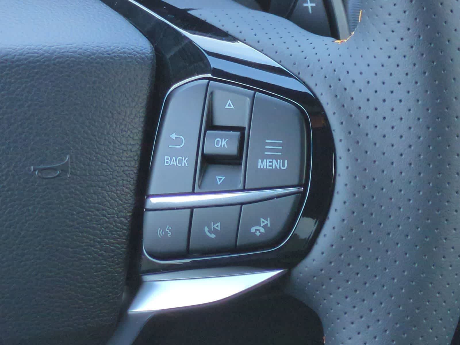 Thumbnail: 2026 Ford Explorer - 24