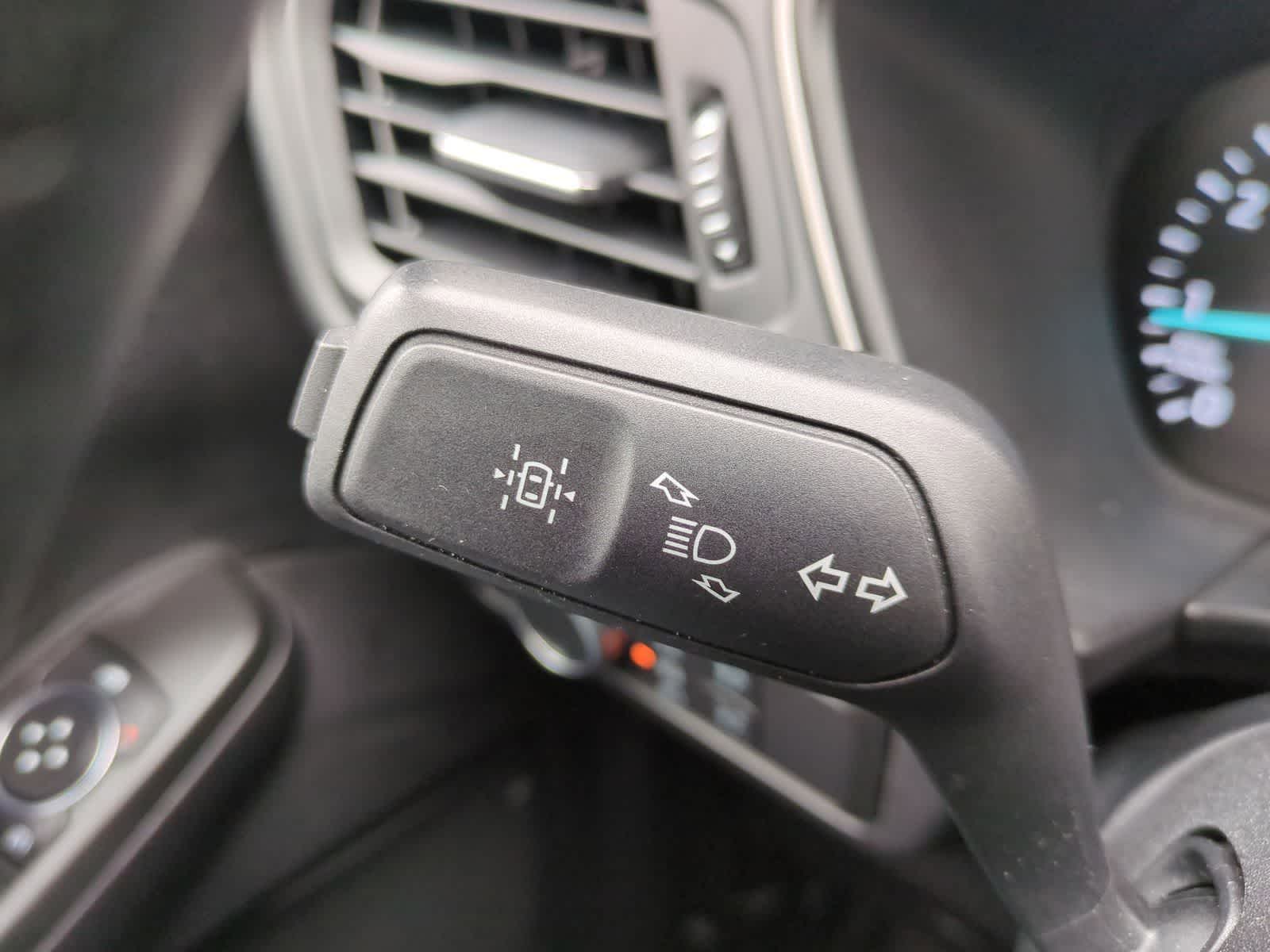 Thumbnail: 2021 Ford Escape - 26