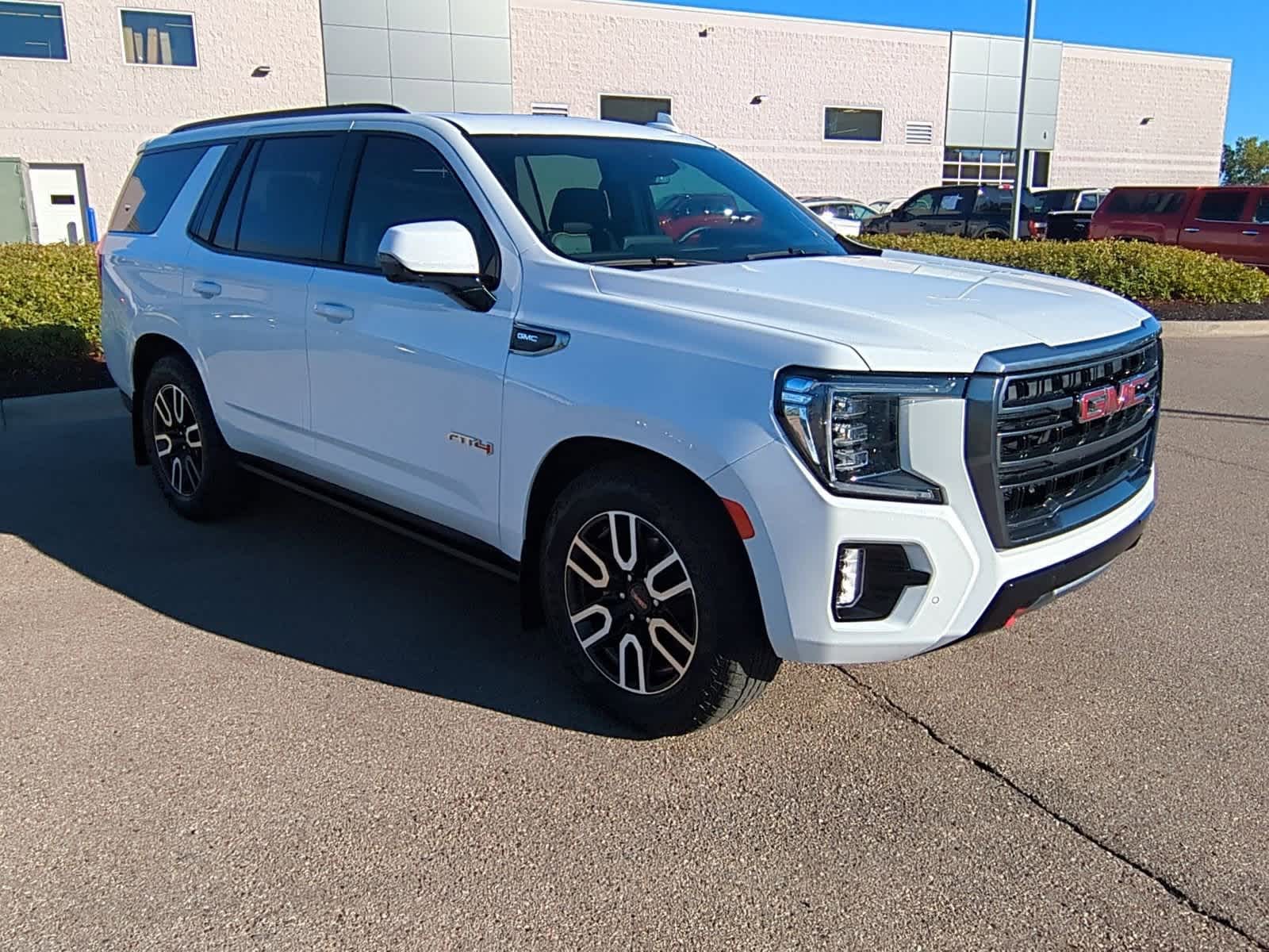 Thumbnail: 2023 GMC Yukon - 2