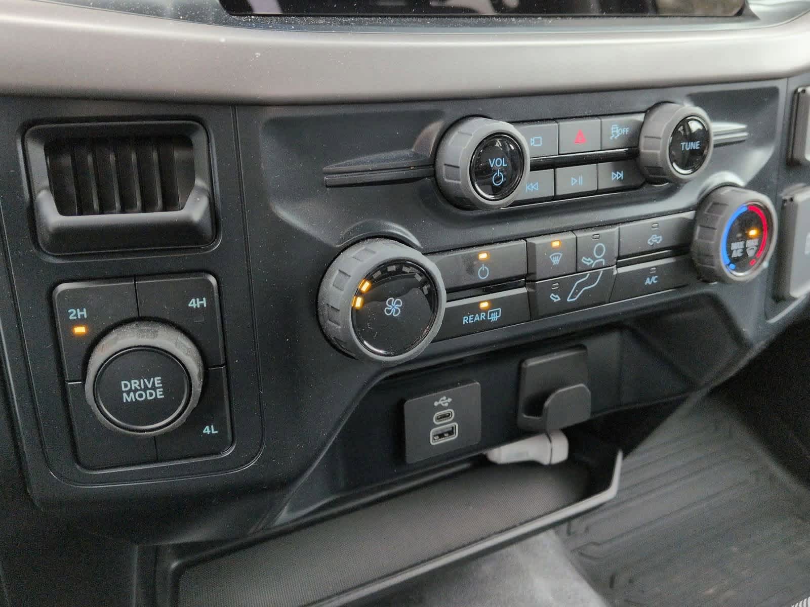 Thumbnail: 2025 Ford F-150 - 30