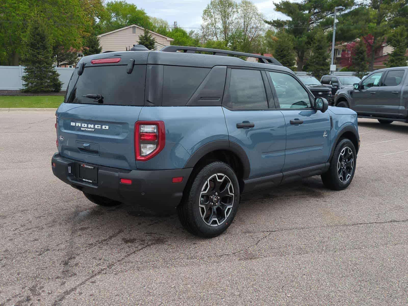 Thumbnail: 2026 Ford Bronco Sport - 8