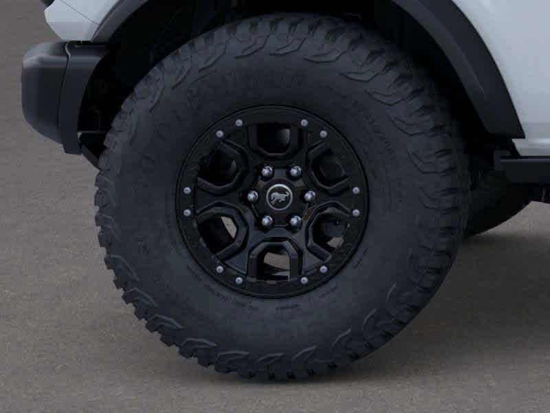 Thumbnail: 2025 Ford Bronco - 21