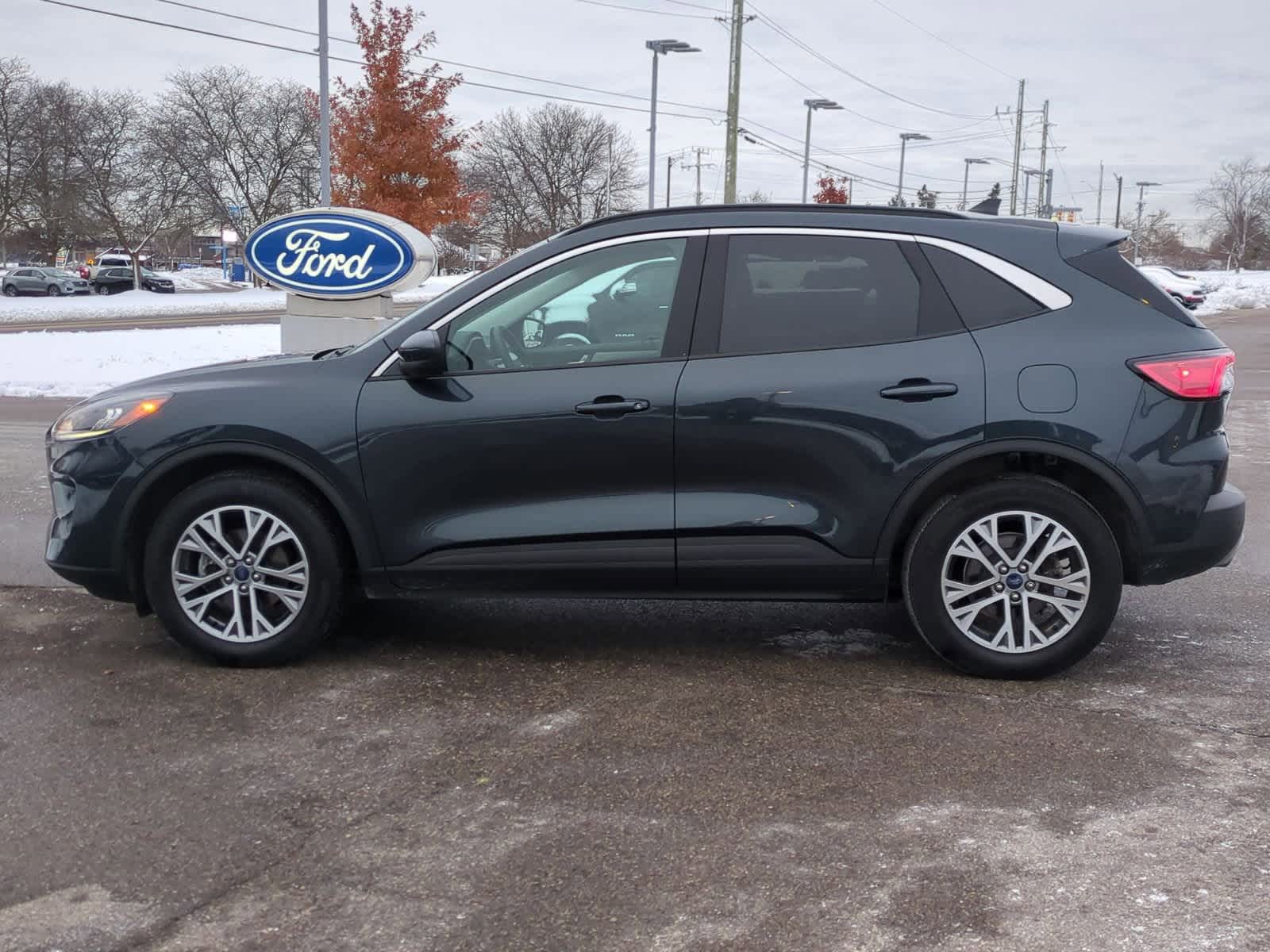 Thumbnail: 2022 Ford Escape - 5