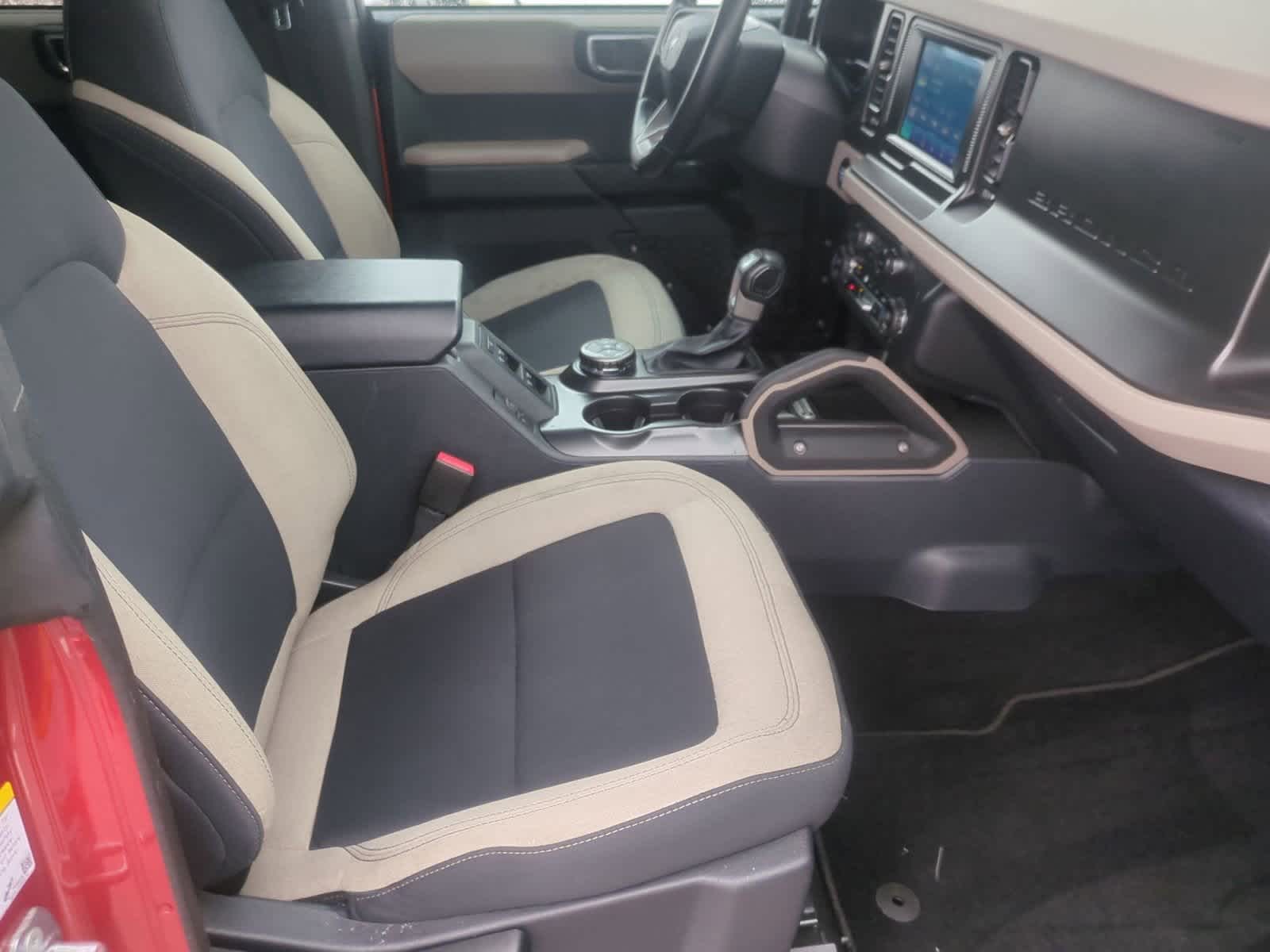 Thumbnail: 2023 Ford Bronco - 21