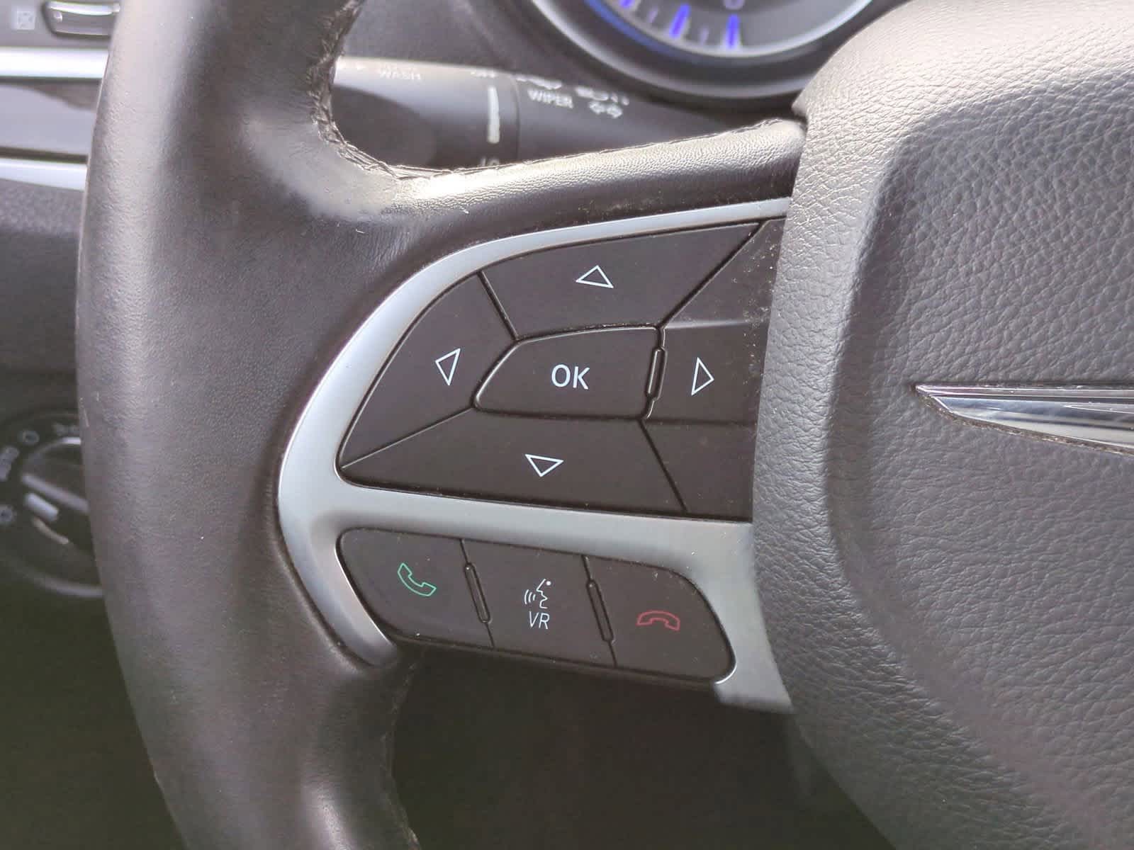 Thumbnail: 2015 Chrysler 300 - 23