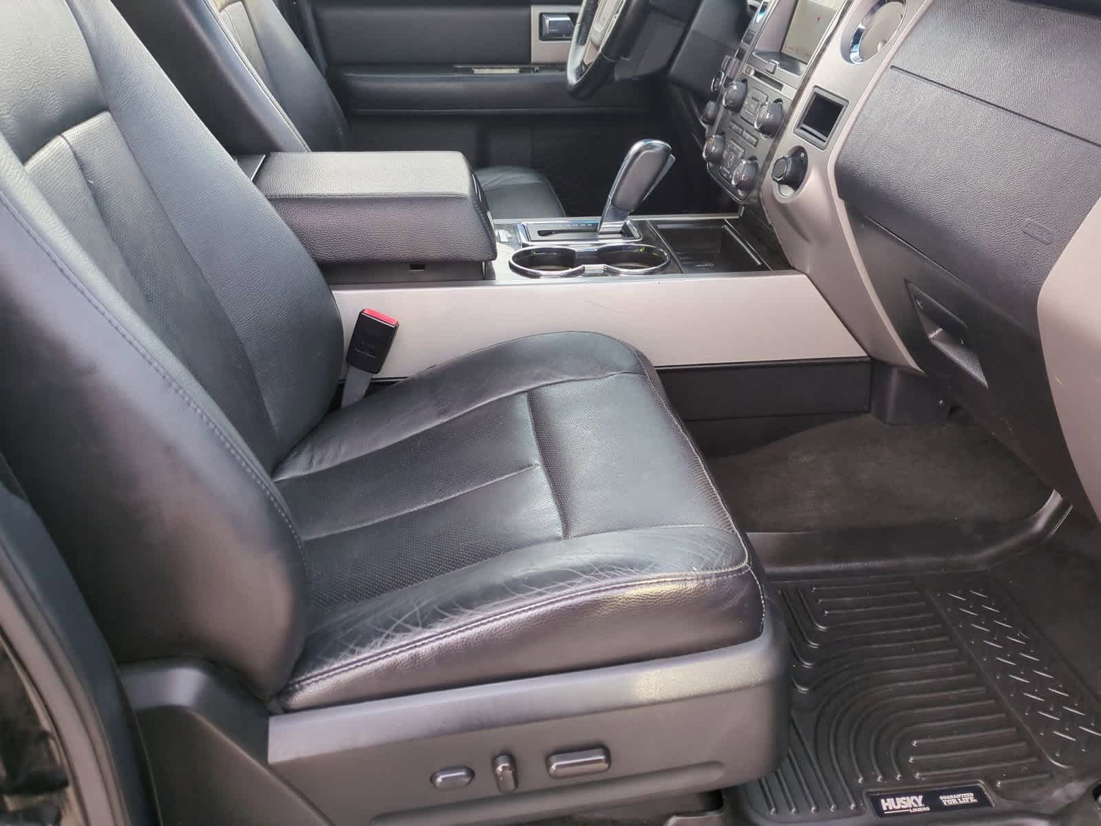 Thumbnail: 2017 Ford Expedition - 25