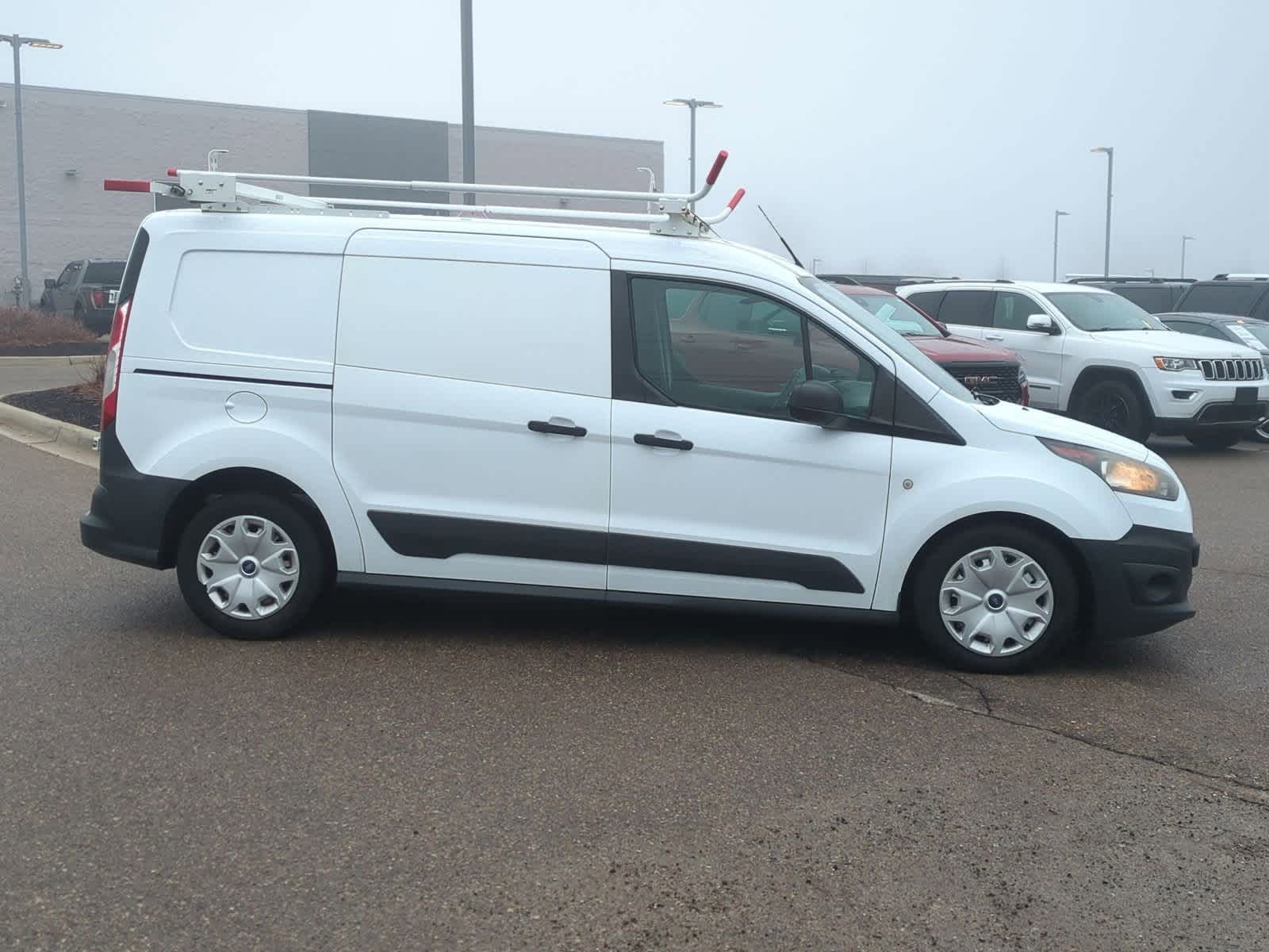 Thumbnail: 2014 Ford Transit Series - 9