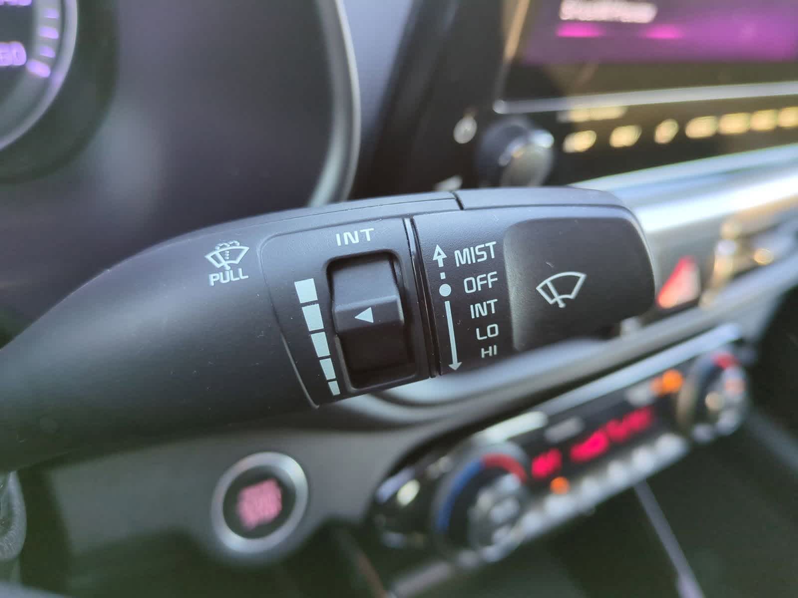 Thumbnail: 2023 Kia Forte - 27