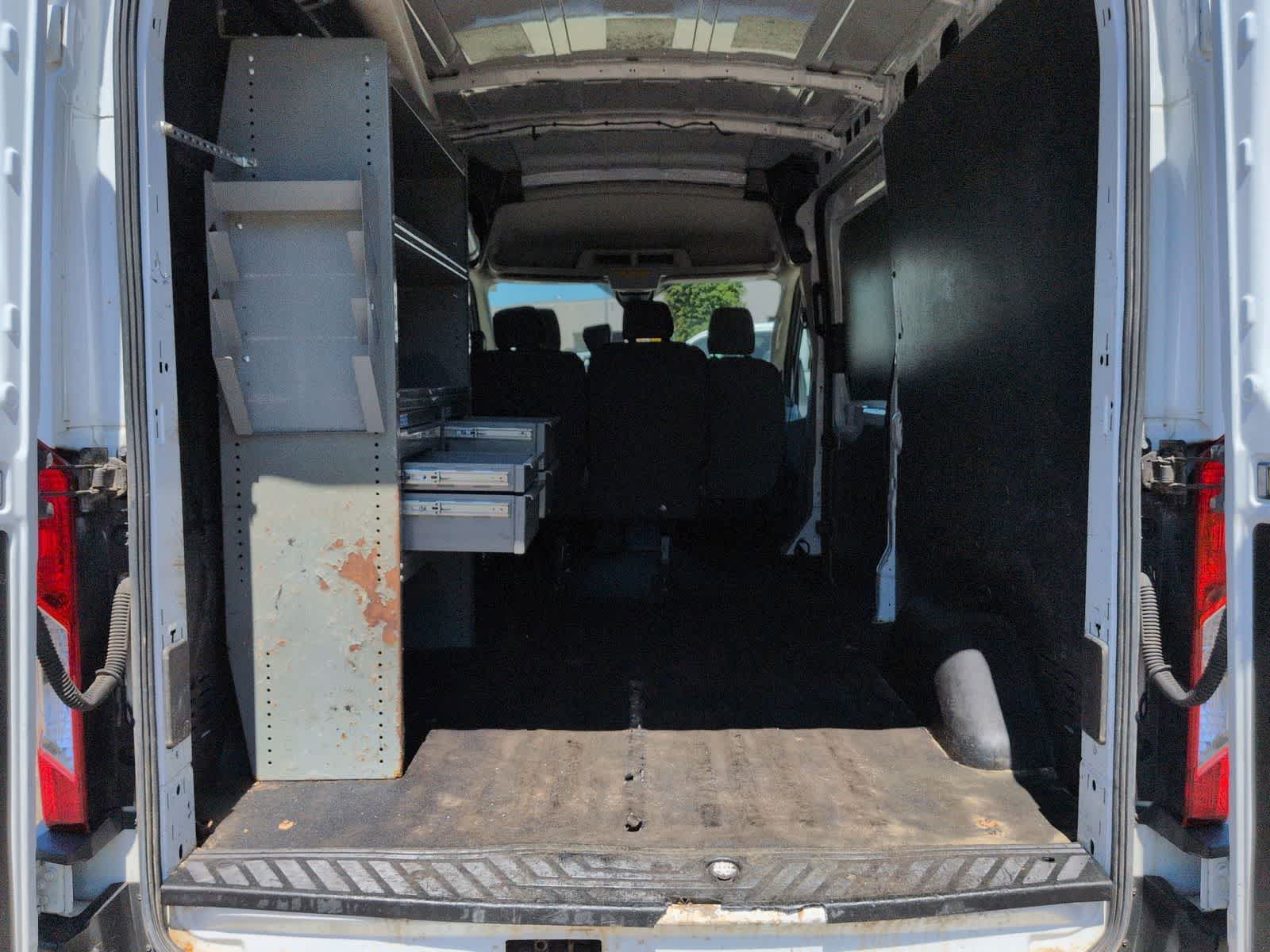 Thumbnail: 2016 Ford Transit Series - 29