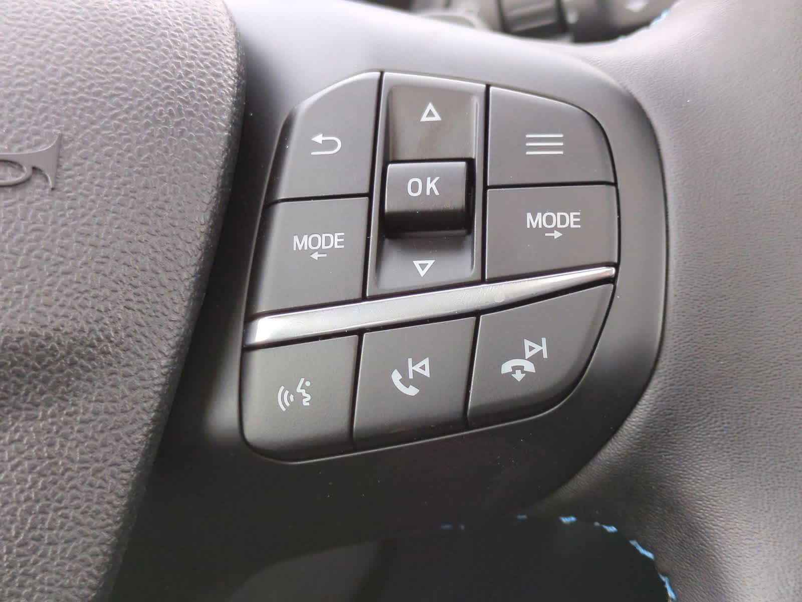 Thumbnail: 2025 Ford Maverick - 27