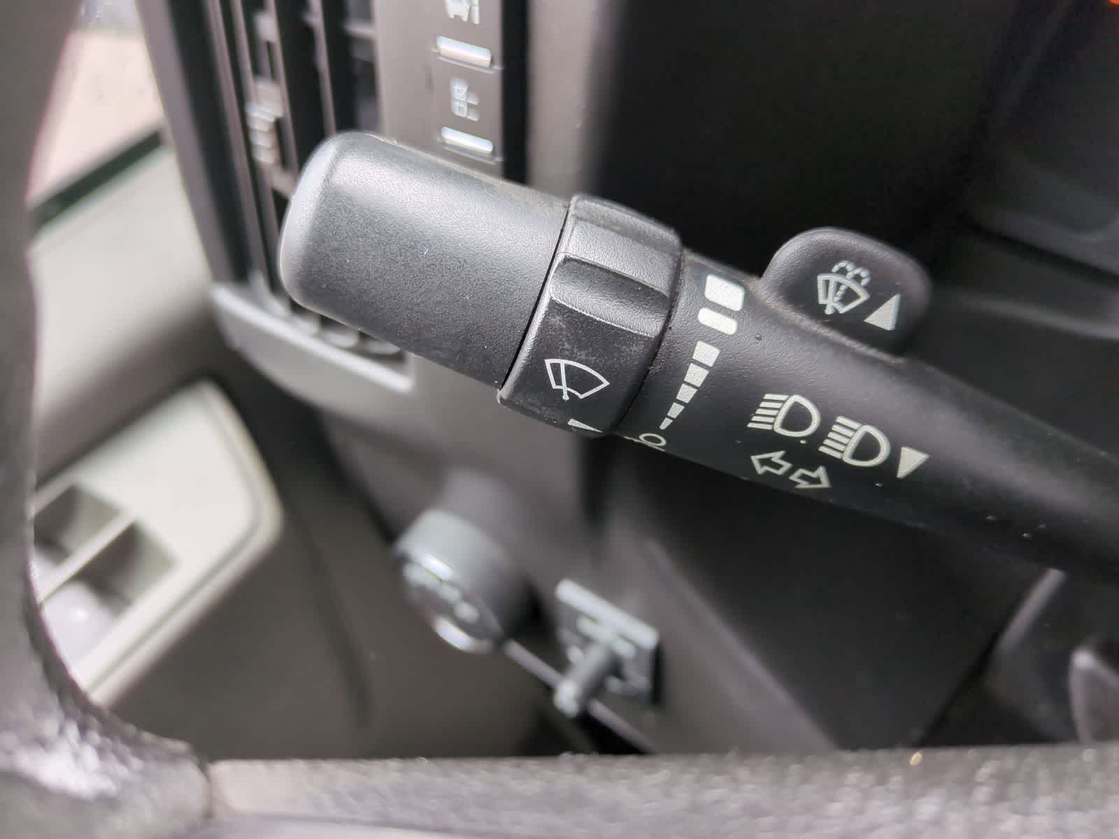 Thumbnail: 2013 GMC Savana - 22