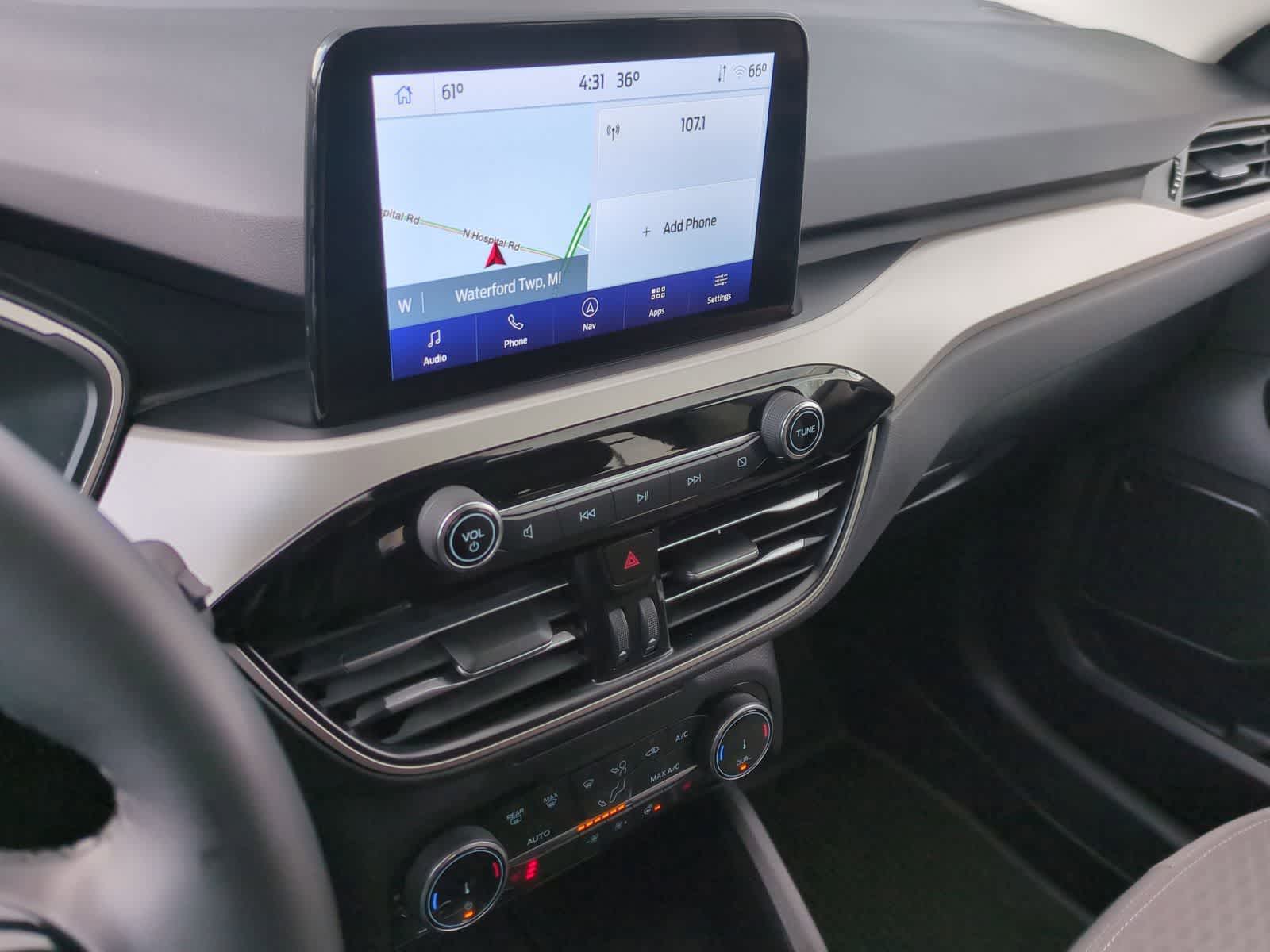 Thumbnail: 2022 Ford Escape - 27