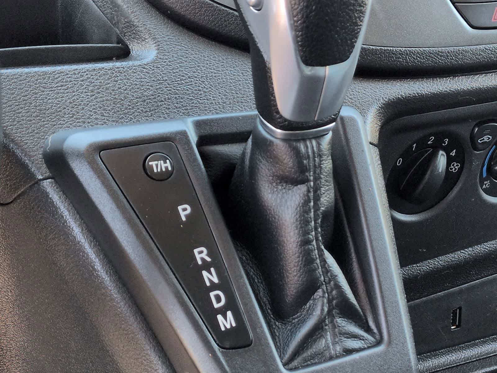 Thumbnail: 2016 Ford Transit Series - 27