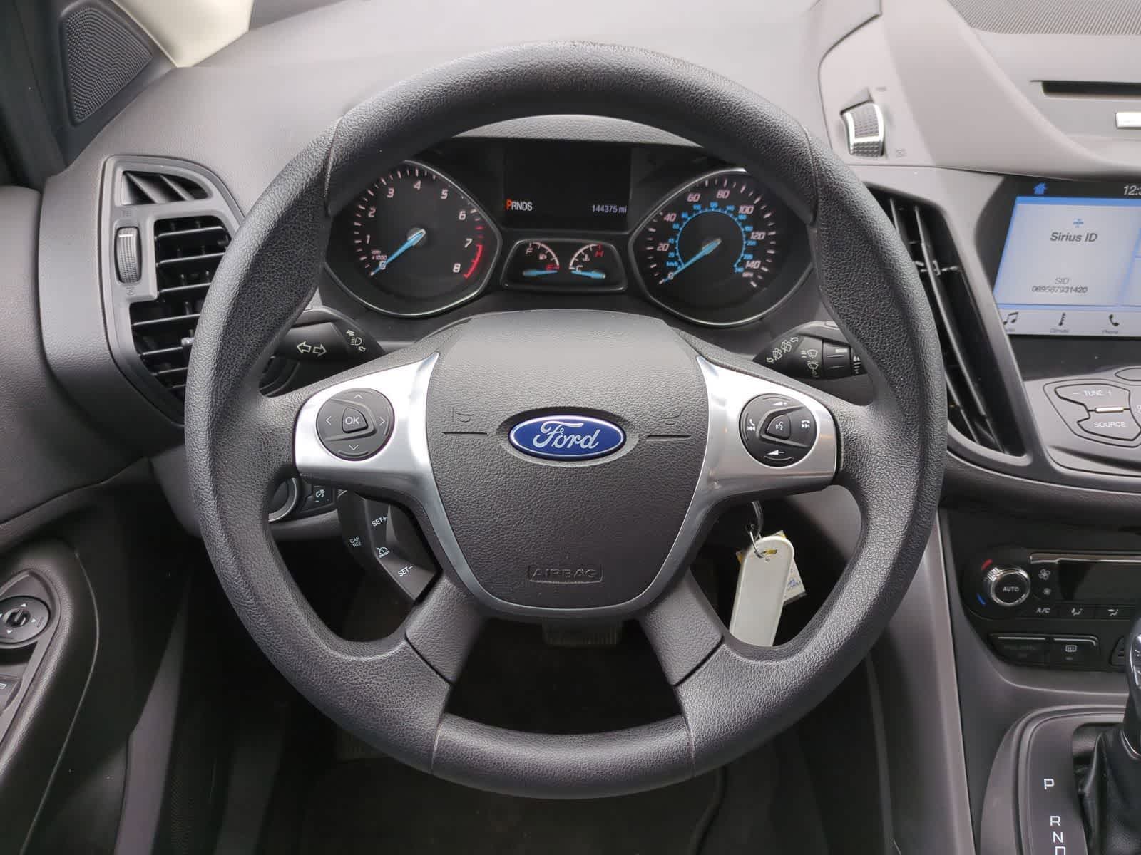 Thumbnail: 2016 Ford Escape - 22