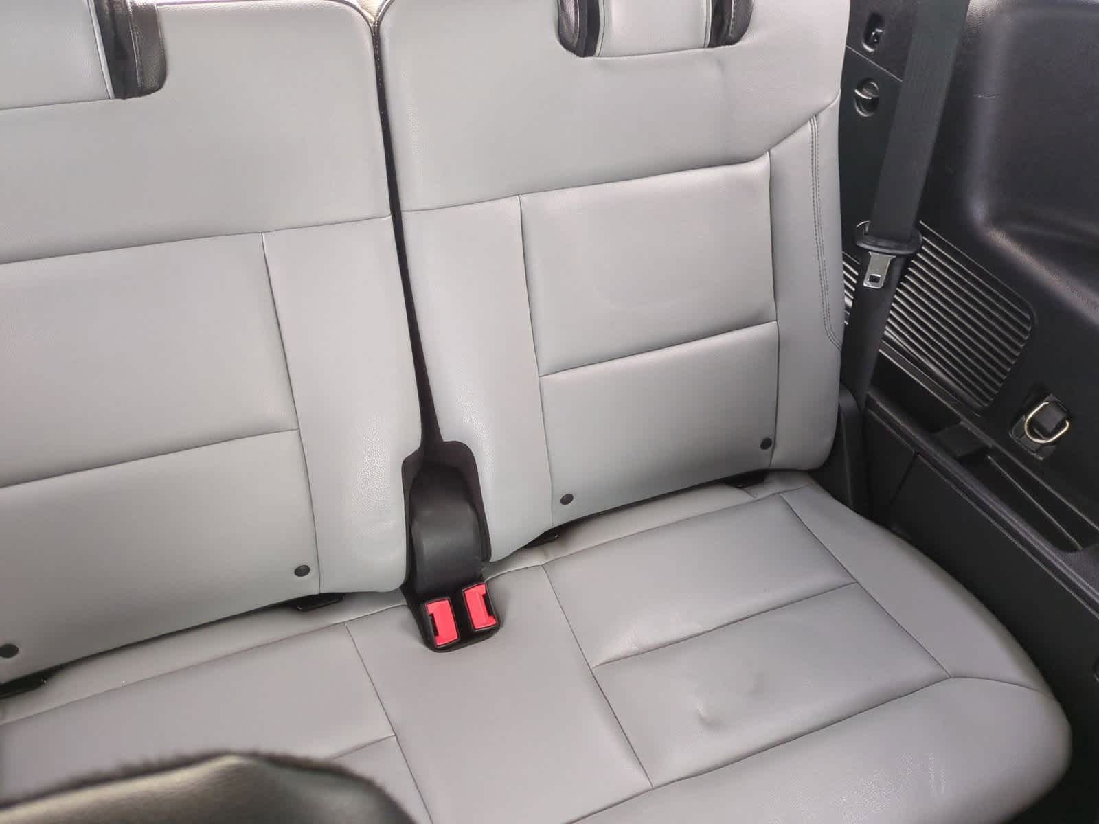 Thumbnail: 2021 Ford Explorer - 21