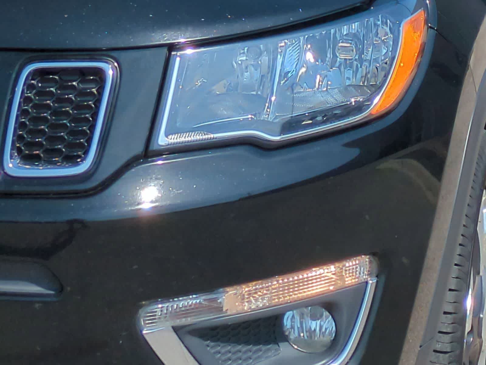 Thumbnail: 2020 Jeep Compass - 11