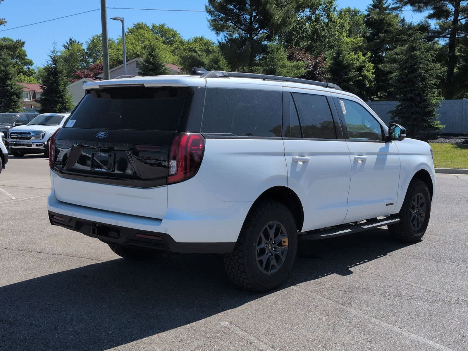 Thumbnail: 2026 Ford Expedition - 8