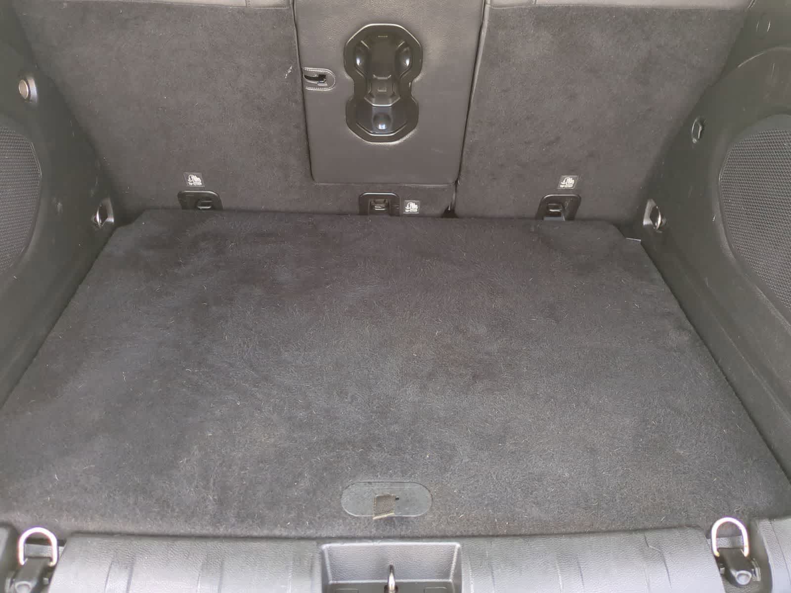 Thumbnail: 2015 Jeep Renegade - 33