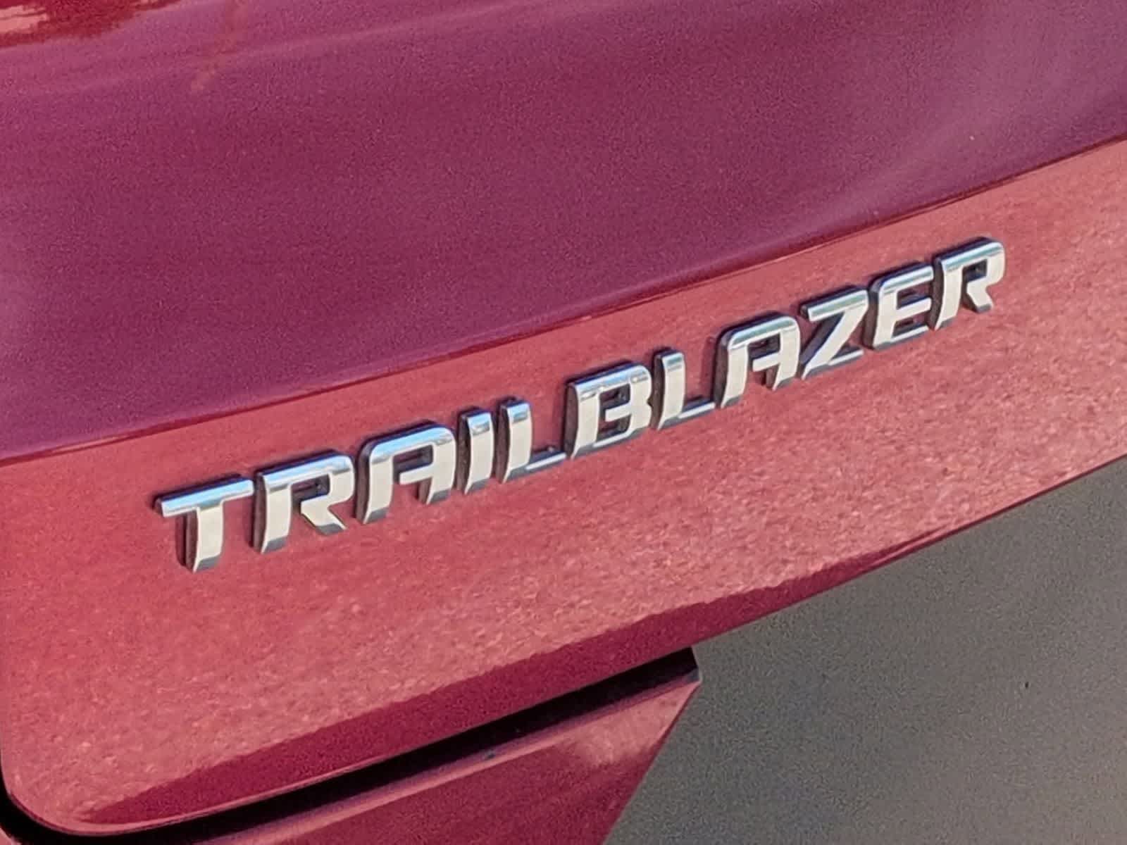 Thumbnail: 2021 Chevrolet TrailBlazer - 10