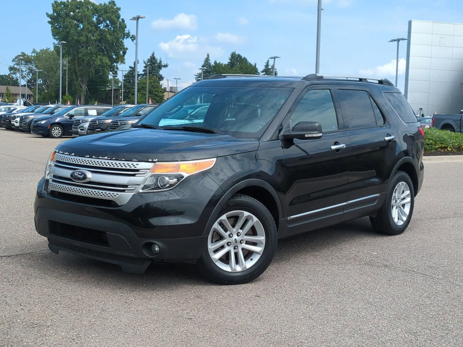 2014 Ford Explorer XLT -
                  Waterford, MI