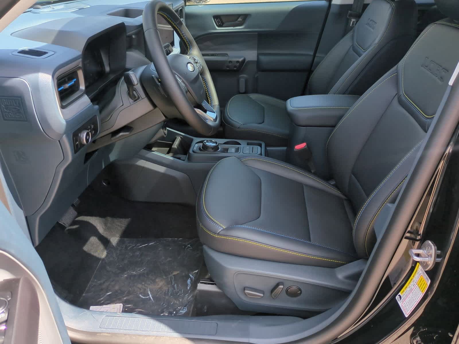 Thumbnail: 2025 Ford Maverick - 16