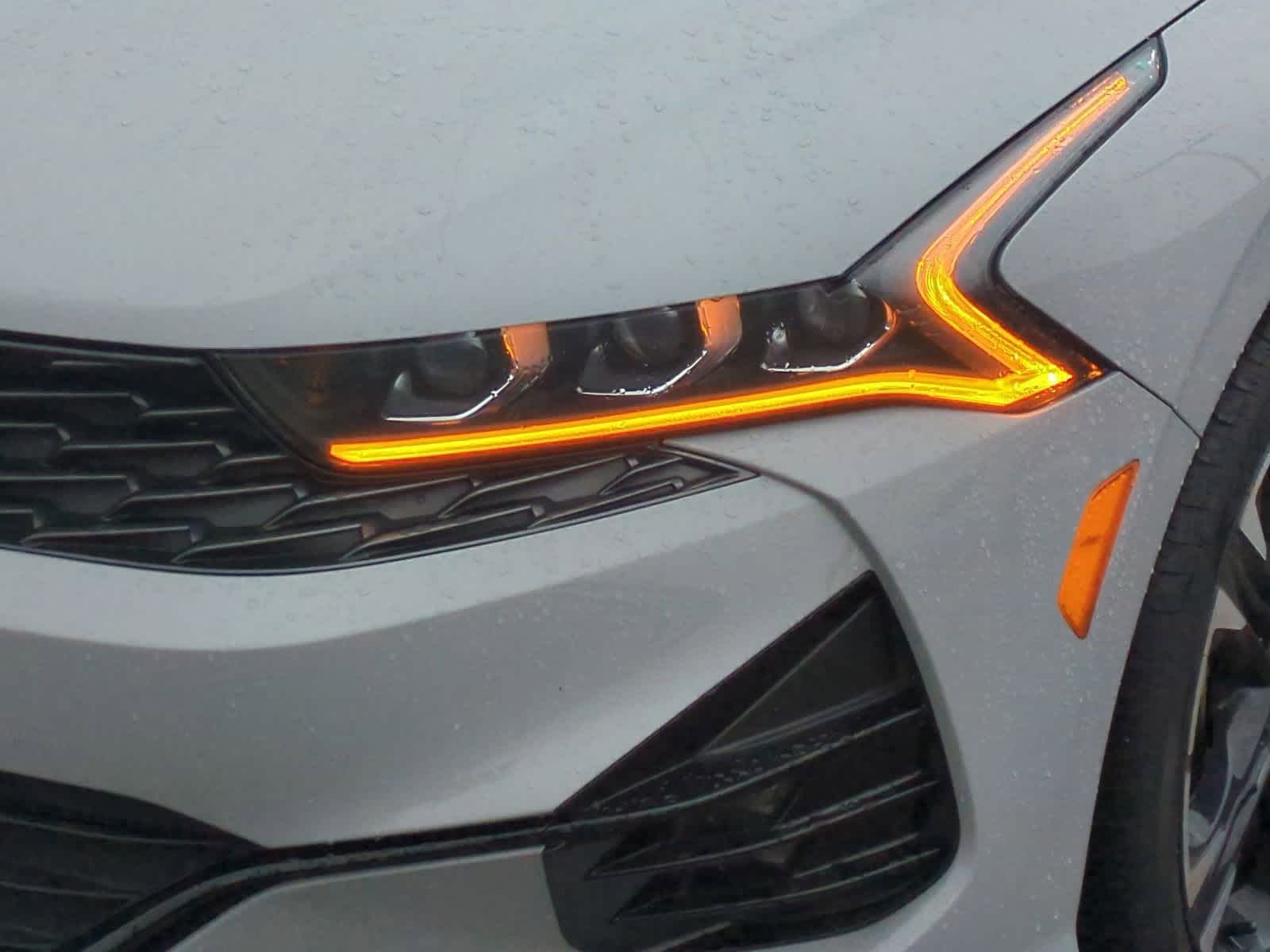 2022 Kia K5 GT-Line 11