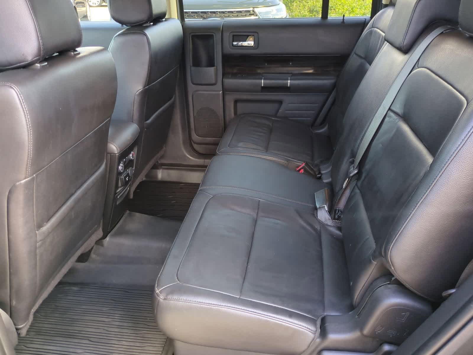 Thumbnail: 2019 Ford Flex - 19