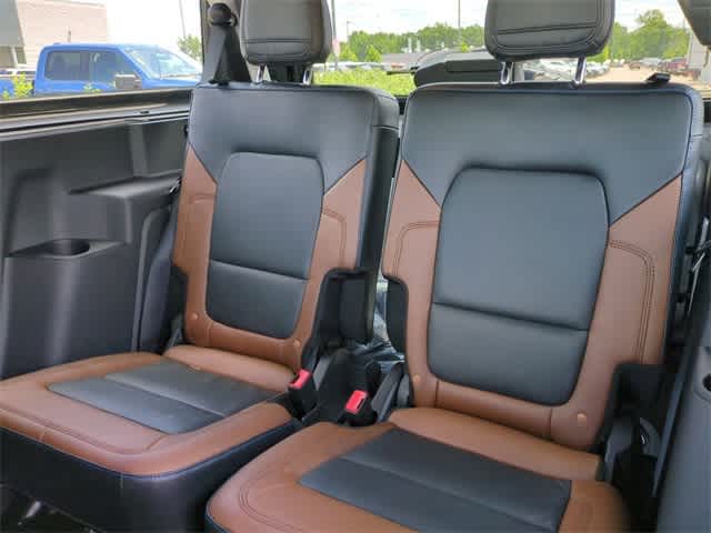 2023 Ford Bronco Outer Banks 18