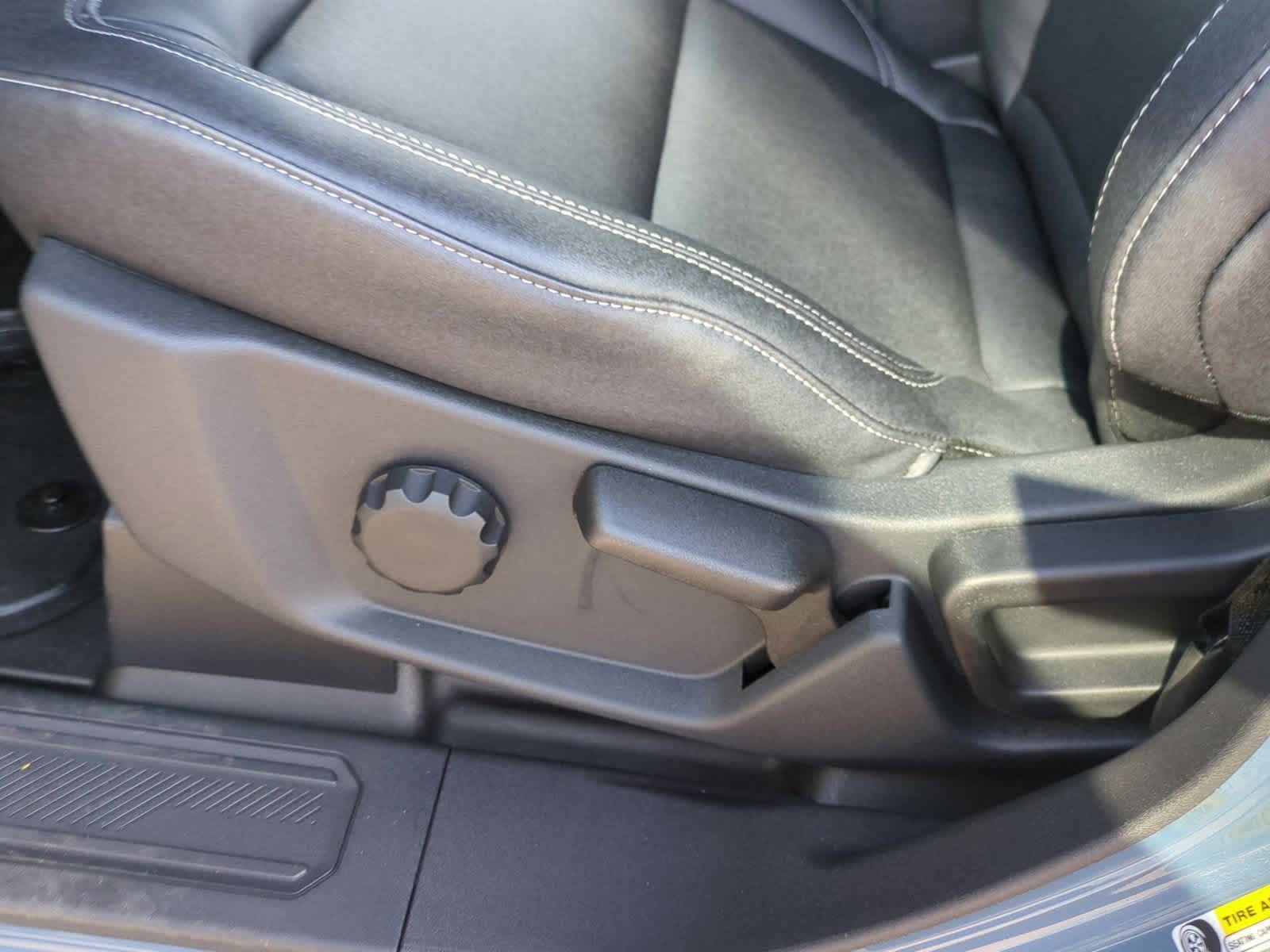 Thumbnail: 2025 Ford Bronco - 17