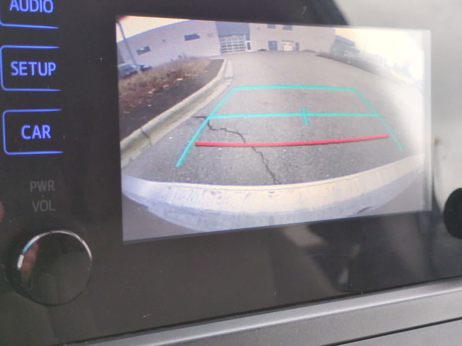 Thumbnail: 2016 Toyota Sienna - 30