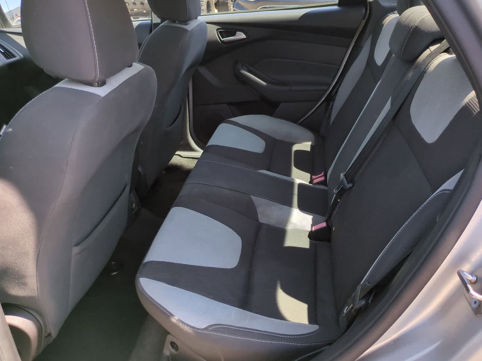 Thumbnail: 2014 Ford Focus - 20