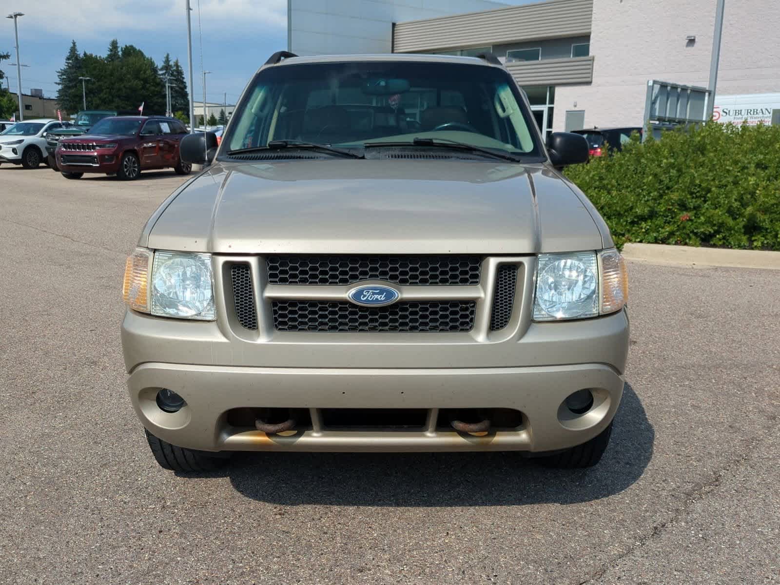 Thumbnail: 2004 Ford Explorer Sport Trac - 3