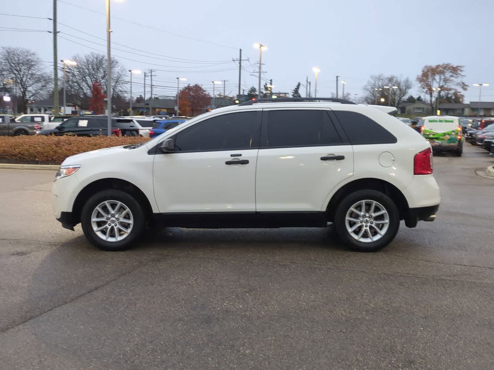 Thumbnail: 2013 Ford Edge - 5