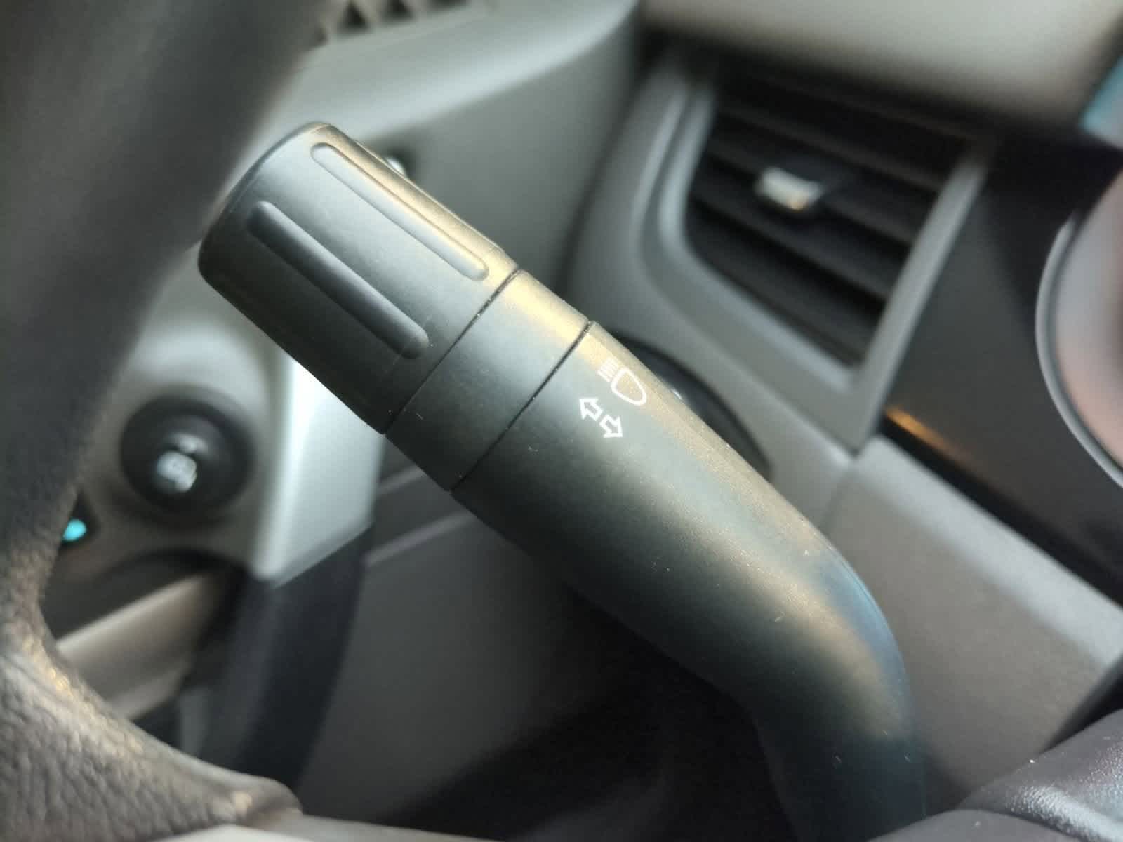 Thumbnail: 2013 Ford Edge - 26