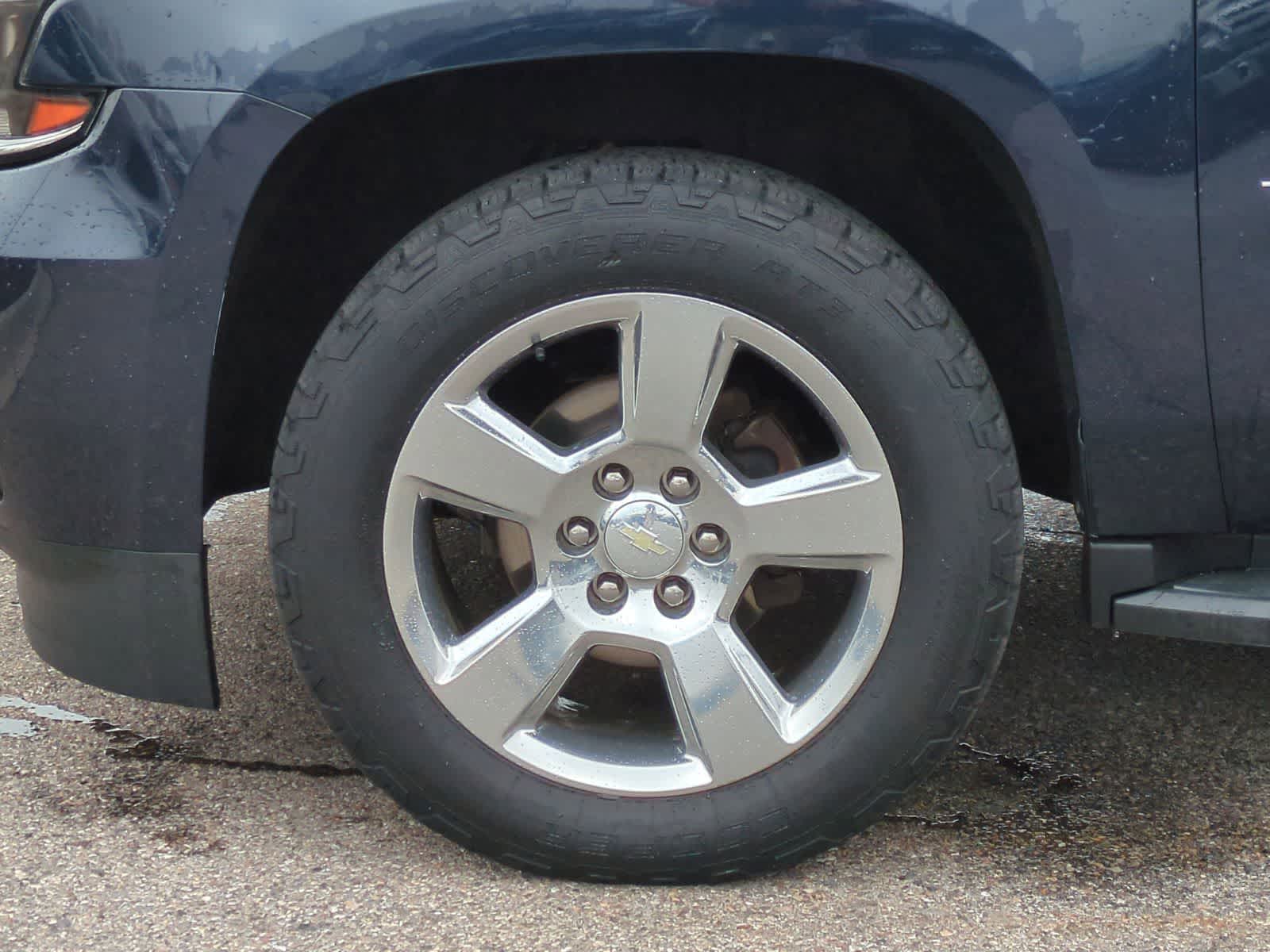 Thumbnail: 2018 Chevrolet Tahoe - 14